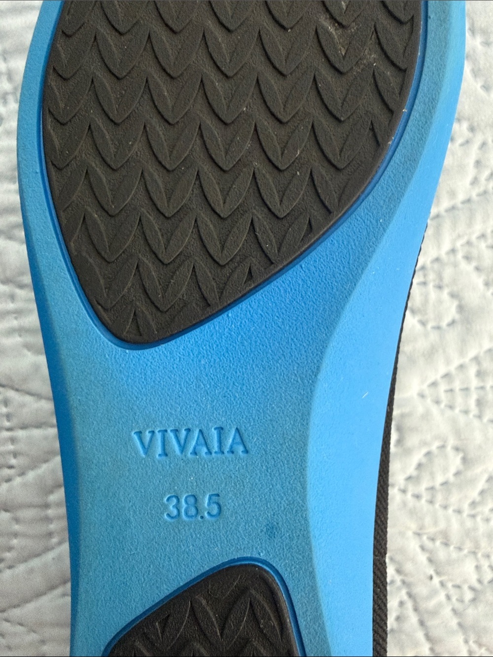 Vivaia Women's Black Knit Ballet Flats with Blue Insole - Picture 5 of 5